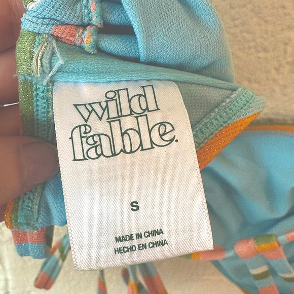 WILD FABLE BLUE STRIPED BIKINI TOP - Picture 3 of 3